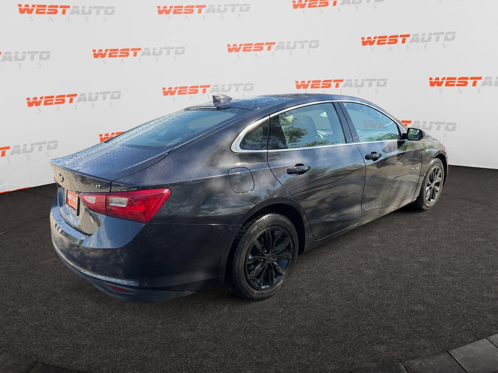 Used 2023 Chevrolet Malibu LT FWD image 5