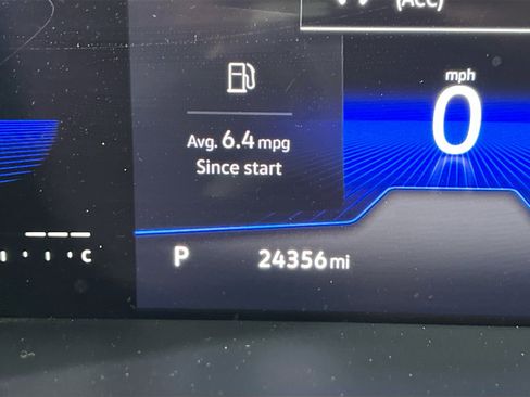 Used 2023 Volkswagen Tiguan SE image 12