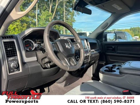 Used 2017 RAM 1500 Express image 21