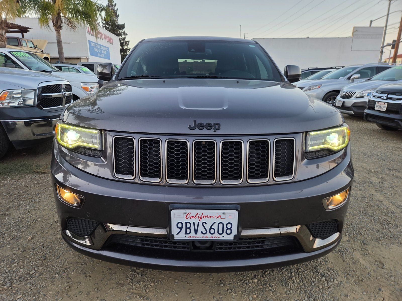 Used 2015 Jeep Grand Cherokee High Altitude RWD image 6