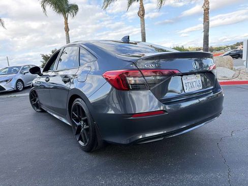 Used 2022 Honda Civic Sport image 14