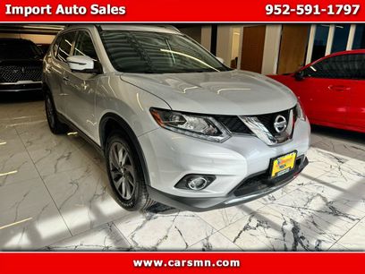 Used 2016 Nissan Rogue SL w/ SL Premium Package