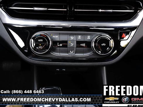 New 2026 Buick Envista Sport Touring image 23