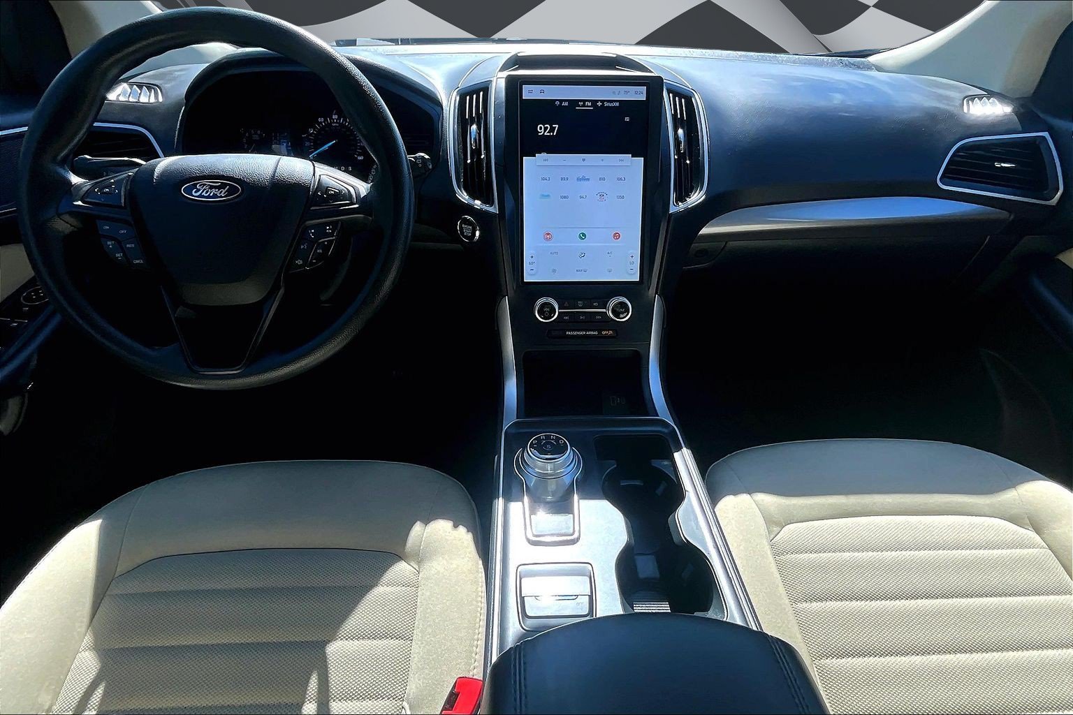 Used 2023 Ford Edge SE AWD/4WD image 18