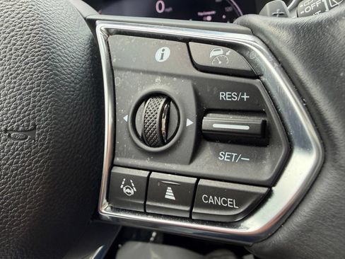 Certified 2024 Acura MDX SH-AWD w/ Technology Package image 30