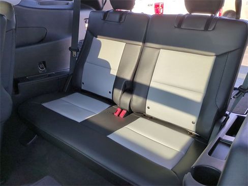 Used 2023 Ford Explorer XLT w/ Equipment Group 202A image 24