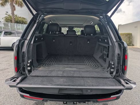 Used 2023 Land Rover Range Rover SE AWD/4WD image 13