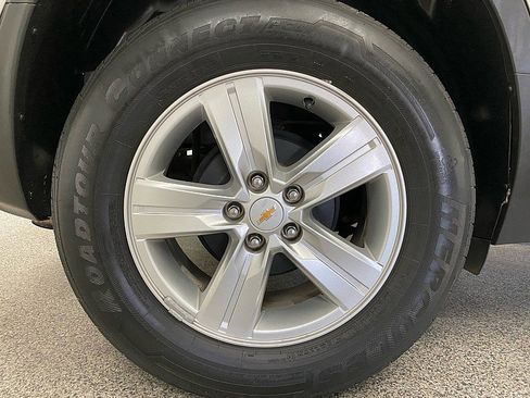 Used 2020 Chevrolet Trax LS w/ Tint and Cruise Package image 25