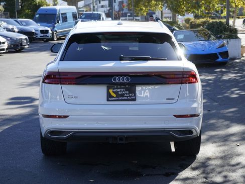 Used 2019 Audi Q8 Prestige w/ Luxury Package image 9