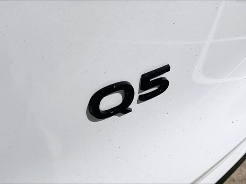 Used 2026 Audi Q5 Premium AWD/4WD image 30