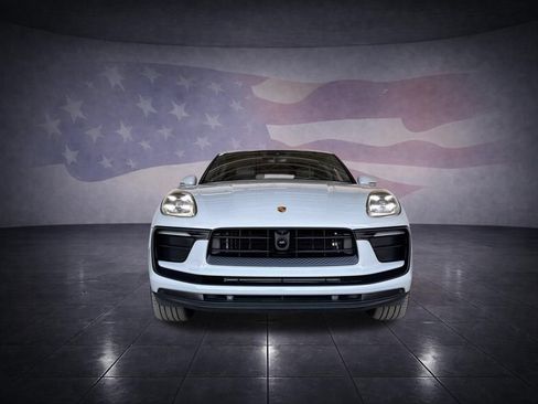 Used 2024 Porsche Macan Turbo AWD/4WD image 8