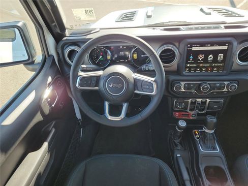 Used 2022 Jeep Wrangler Unlimited Rubicon 4xe w/ Cold Weather Group image 9