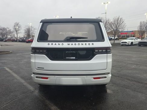 Used 2022 Jeep Grand Wagoneer Series II w/ Quick Order Packagew 28T image 6