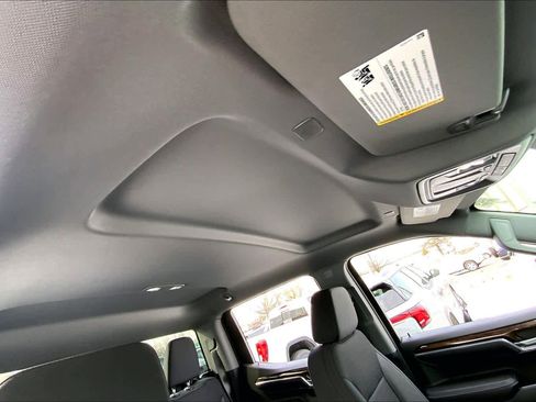 Used 2024 GMC Sierra 1500 Elevation image 20