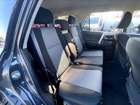 Used 2024 Toyota 4Runner SR5 image 28