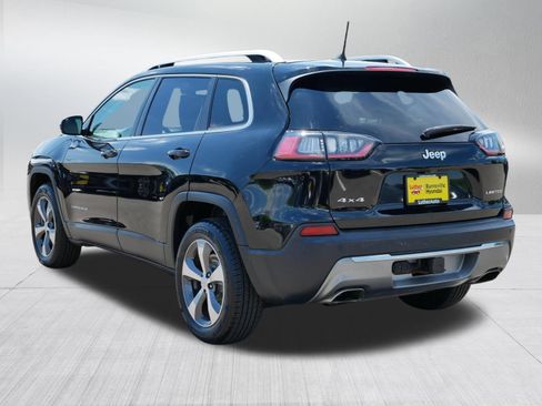 Used 2019 Jeep Cherokee Limited w/ Trailer Tow Group AWD/4WD image 5