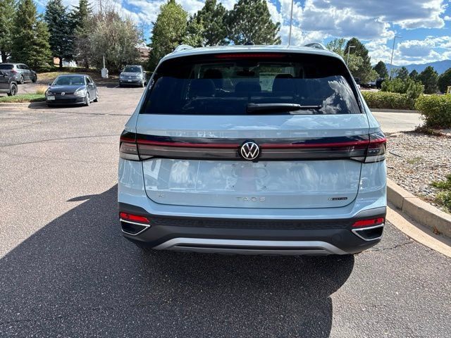 New 2026 Volkswagen Taos SE AWD/4WD image 5