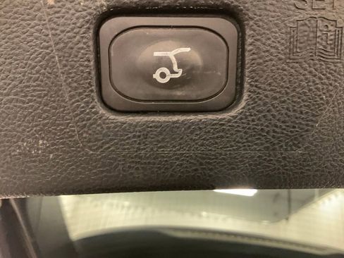 Used 2018 Ford Edge SEL w/ Equipment Group 201A image 25