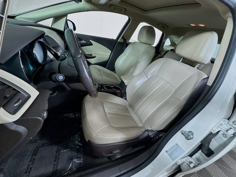 Used 2014 Buick Verano Leather FWD image 12