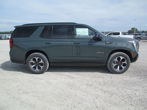 New 2026 GMC Yukon AT4 w/ AT4 Premium Plus Package AWD/4WD image 3