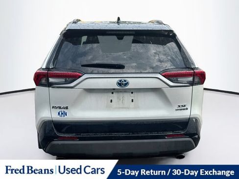 Used 2021 Toyota RAV4 XSE AWD/4WD image 8