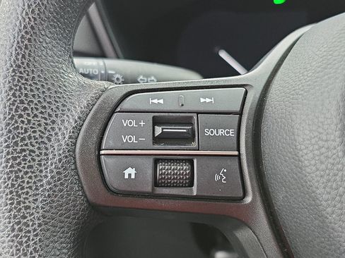 Used 2024 Honda CR-V EX image 16