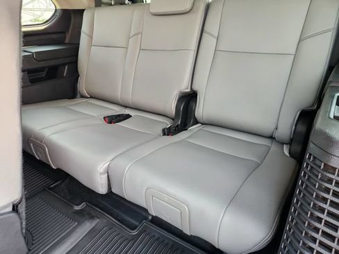 Used 2024 Toyota Sequoia Limited RWD image 31