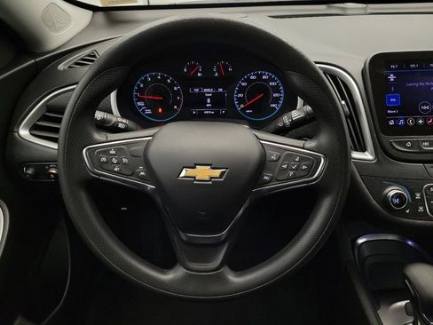 Used 2024 Chevrolet Malibu LT image 22