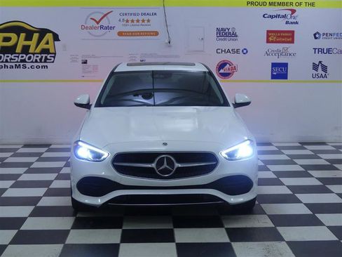 Used 2022 Mercedes-Benz C 300 Sedan image 2