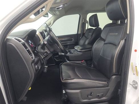 Used 2023 RAM 2500 Laramie AWD/4WD image 8