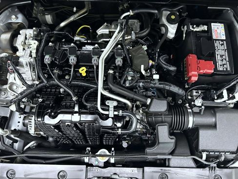 Used 2024 Nissan Altima 2.5 SV image 24