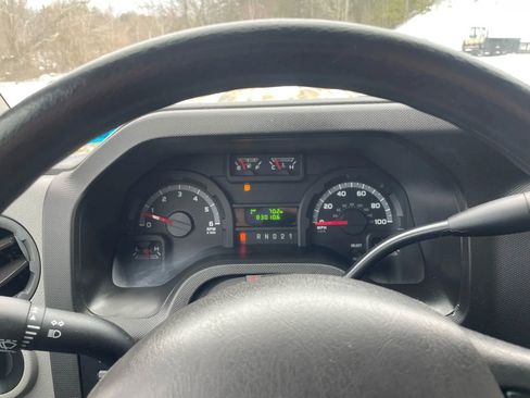 Used 2014 Ford E-150 and Econoline 150 w/ Power Group RWD image 12