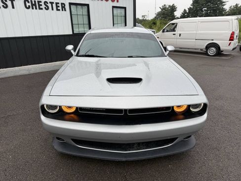 Used 2021 Dodge Challenger R/T RWD image 3