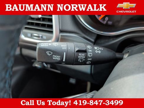 Used 2020 Jeep Grand Cherokee Altitude AWD/4WD image 34