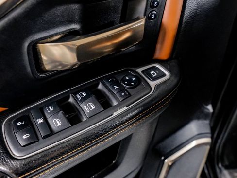 Used 2019 RAM 2500 Limited AWD/4WD image 35