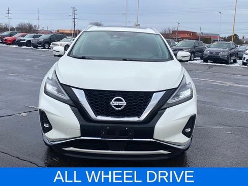 Used 2021 Nissan Murano Platinum image 2