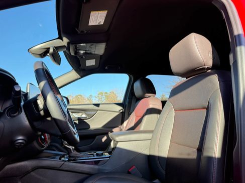 Used 2023 Chevrolet Blazer RS w/ Enhanced Convenience Package image 24