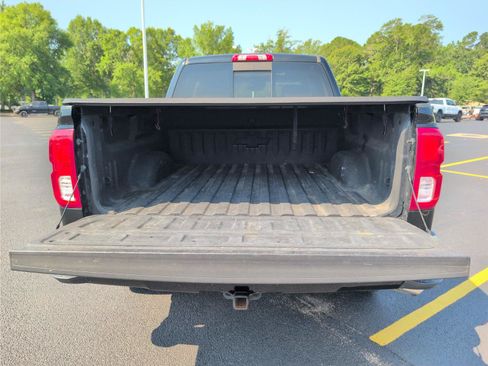 Used 2018 Chevrolet Silverado 1500 High Country AWD/4WD image 5