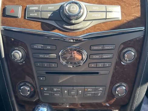 Used 2015 INFINITI QX80 Luxe w/ 22" Wheel Package image 28