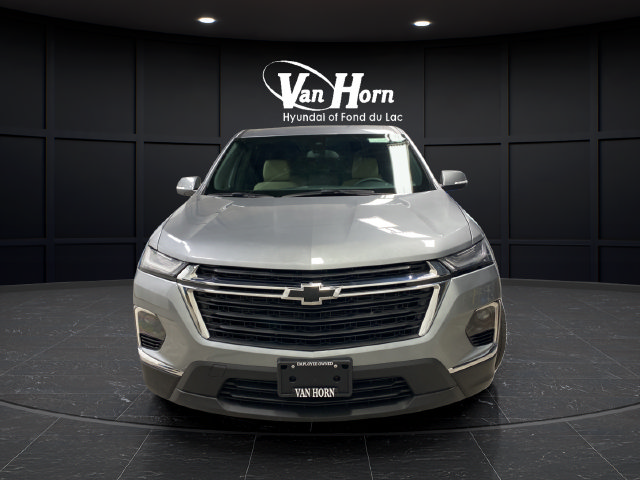 Used 2023 Chevrolet Traverse LS w/ Safety Package AWD/4WD image 2