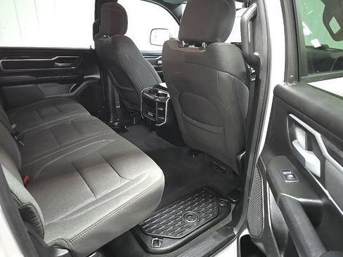 Used 2023 RAM 1500 Big Horn AWD/4WD image 17