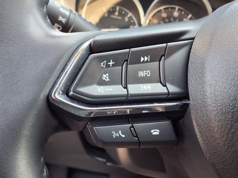 Used 2025 MAZDA CX-5 AWD 2.5 S w/ Preferred Package image 19