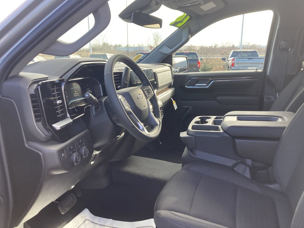 Used 2024 Chevrolet Silverado 1500 RST w/ Redline Edition AWD/4WD image 21
