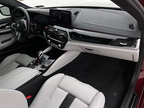 Used 2022 BMW M5 w/ Competition Package image 13