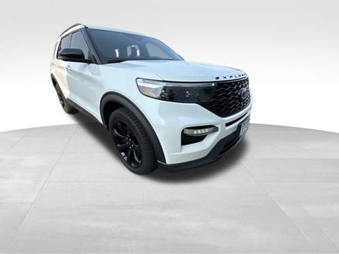 Used 2020 Ford Explorer ST w/ ST Street Pack AWD/4WD image 3
