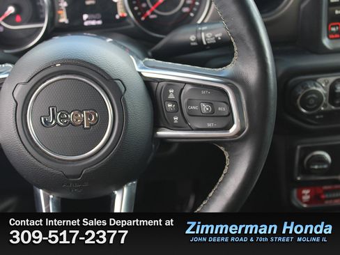 Used 2020 Jeep Gladiator Rubicon image 12