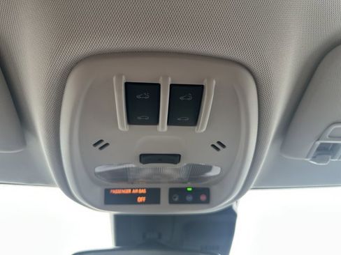 New 2025 Chevrolet Trax ACTIV w/ Sunroof Package image 22