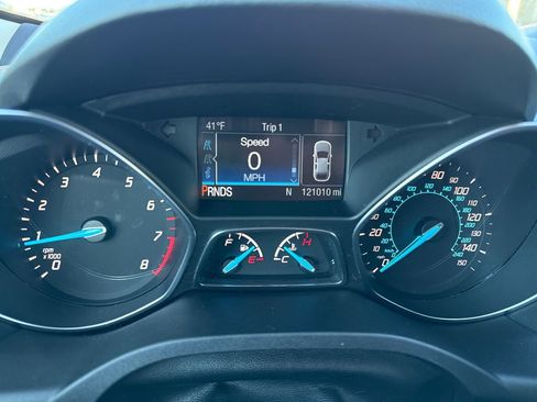 Used 2015 Ford Escape SE w/ Leather Comfort Package image 21