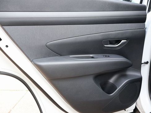 New 2026 Hyundai Tucson SEL image 18