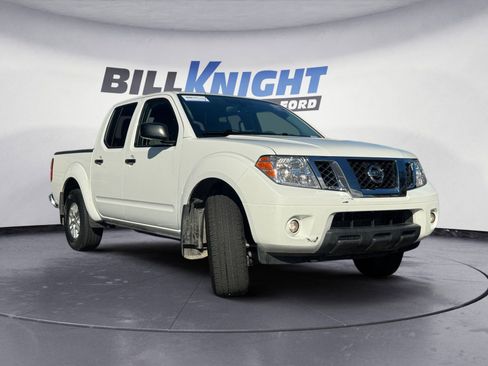 Used 2021 Nissan Frontier SV image 7